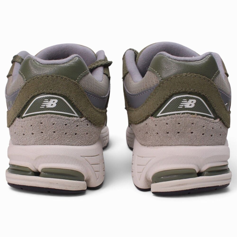 New Balance 2002R Kids 3 Women’s 4.5 Dark Olive Sneakers - Picture 4 of 12